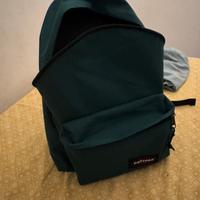 Zaino eastpak nuovo mai usato