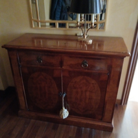 Mobile in radica con specchio in radica