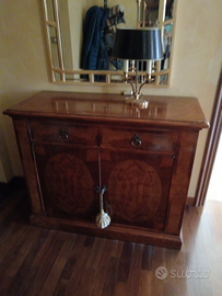 Mobile in radica con specchio in radica