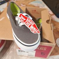 VANS TAGLIA 30