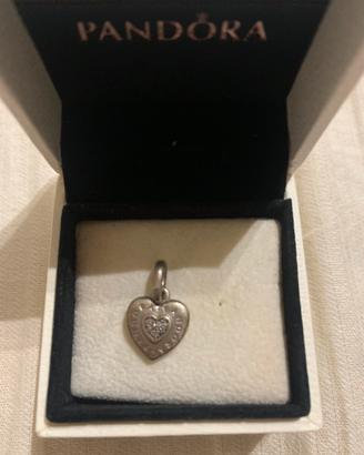 Pandora cuore brillantini