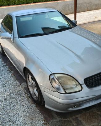 Mercedes-Benz SLK 200