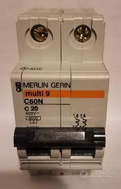MERLIN GERIN 24271 Interrutore magnetotermico