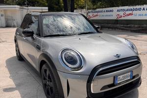 MINI Cooper 5 Porte 1.5 136 CV