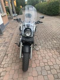 Moto Triumph Thunderbird