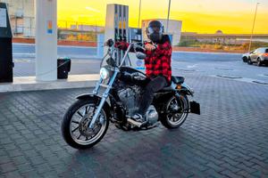 harley davidson 883 2011