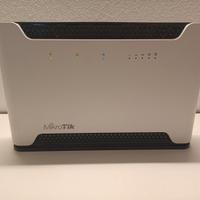 Router 4G Mikrotik Chateau LTE12