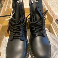 Dr. Martens Smooth black n.40 NUOVE