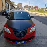 Lancia Ypsilon 1.3 MJT 16V 95 CV 5 porte S&S S Mom