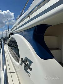 Azimut 46 Fly