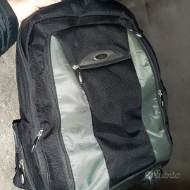 Zaino Targus imbottito per computer fino 18 pollic