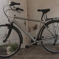 Bicicletta uomo. 