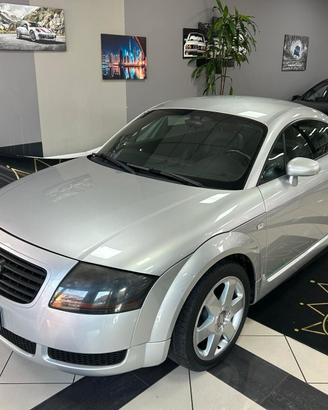Audi TT Coupé 1.8 T 20V 179 CV cat