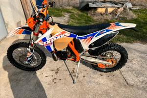 Ktm exc 300 six days