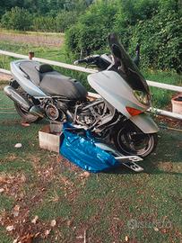 t max 2002