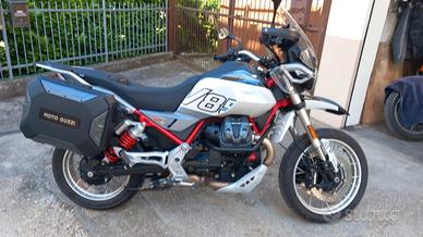 Moto Guzzi V85TT E5