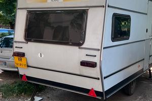 Roulotte Caravan Dethleffs Nomad