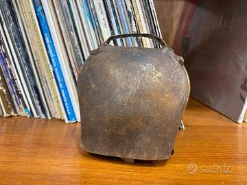 Campanaccio sardo per mucche in ottone