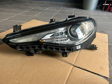 Faro destro e sinistro alfa romeo giulia