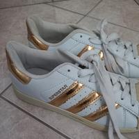 Scarpe Adidas bianca