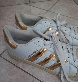 Scarpe Adidas bianca Abbigliamento e Accessori In vendita a Verona