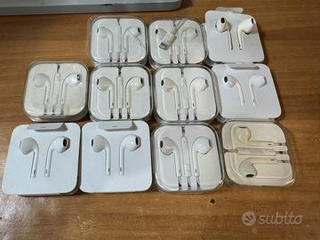 Cuffie  apple