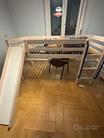 Letto a soppalco con scivolo e torretta Planes