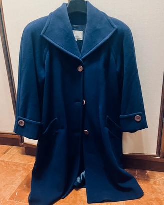 Cappotti Blu Cina, largo, morbido, in pura lana.