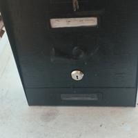 cassetta posta nera rustica