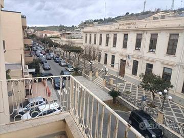 Appartamento a Melito di Porto Salvo, 3 locali