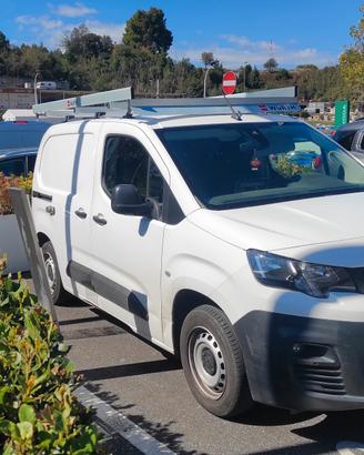 furgone Peugeot partner 1.5 diesel