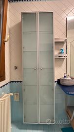 Mobiletto pensile per bagno