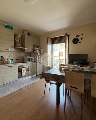 2 LOCALI A IVREA