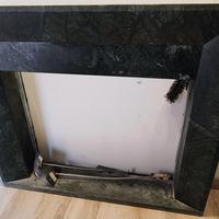 cornice camino in marmo