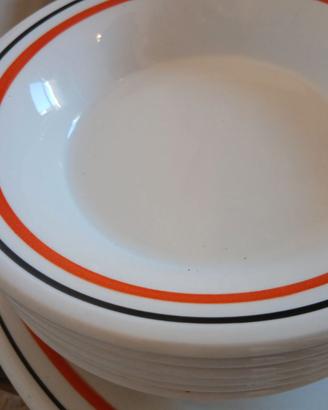 Servito da 6 Piatti in Ceramica di Gualdo Tadino