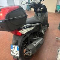 Scooter Kymco people GT 300i del 2016
