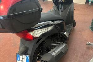 Scooter Kymco people GT 300i del 2016