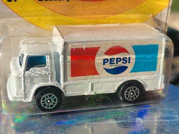 1971 CORGI JUNIORS Pepsi Cola Delivery truck (box)