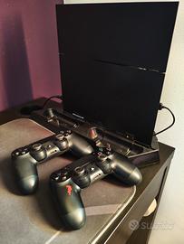 PS4 da 1TB + 2 joystick