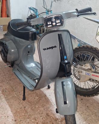 Vespa 50 special
