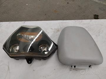 Fanale anteriore rsv 1000 dopo il 2000