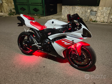 Stupenda Yamaha R1