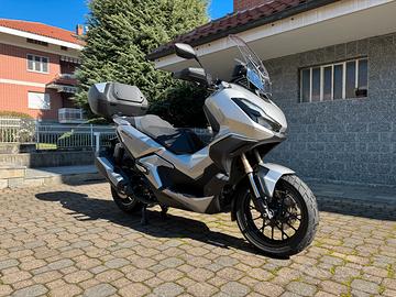 Honda ADV 350 pari al nuovo