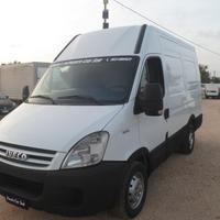 Iveco Daily 35s12 furgone medio alto