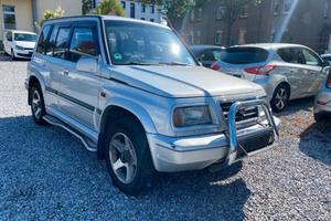 vitara accessiorata con vetri elettrici tettuccio