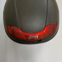 Aprilia Sportcity 250 - Bauletto GIVI