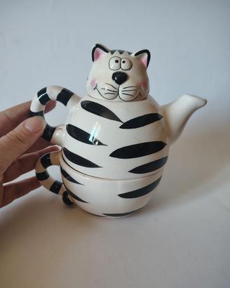 teiera e tazza gatto