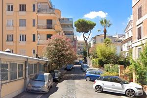 Nomentano stanza ad uso singolo