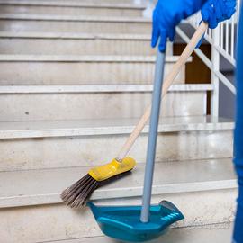 Pulizia scale Assemini e Hinterland