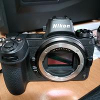 Nikon Z7 45,7MP 1783 scatti sistema mirrorless